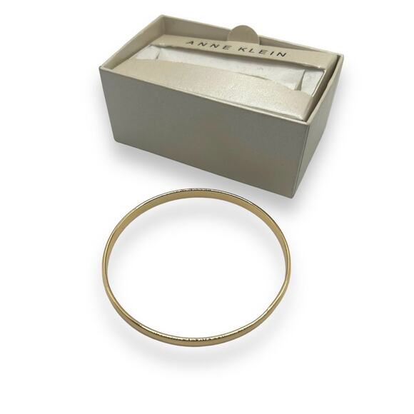 NEW Macy's Gold Minimalist Bangle Bracelet Slip On Layering Classic Yellow - Picture 6 of 8